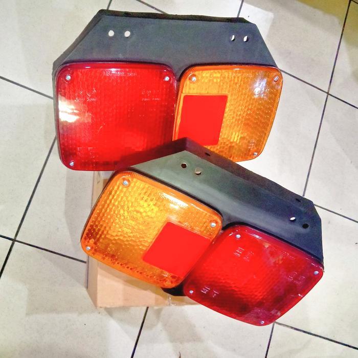 Ready LAMPU BELAKANG/LAMPU STOP/LAMPU REM HINO NEW /HINO 500 SET KIRI/ KANAN