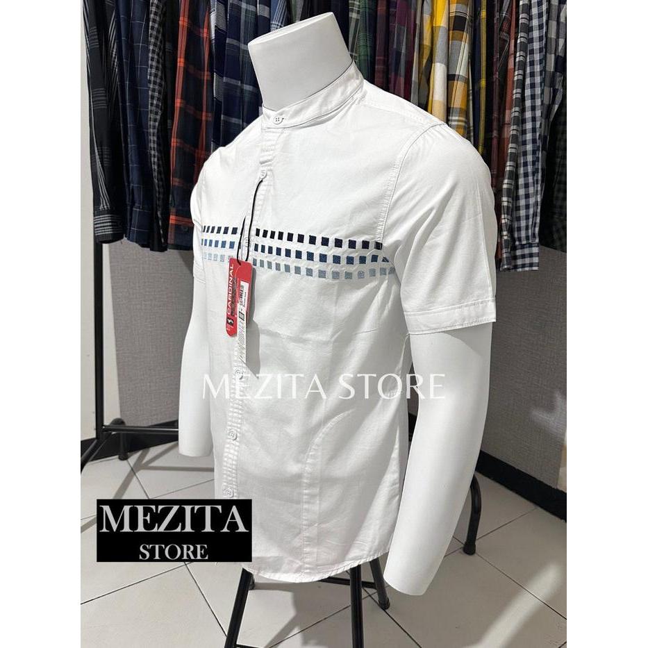 Kemeja Koko Cardinal Lengan Pendek Slimfit Putih