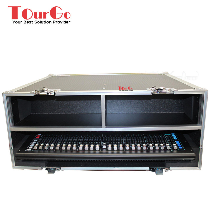 Flight Case for Allen & Heath SQ6 Console With Doghouse and Wheels