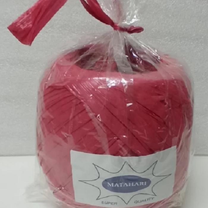 Tali rafia matahari warna merah