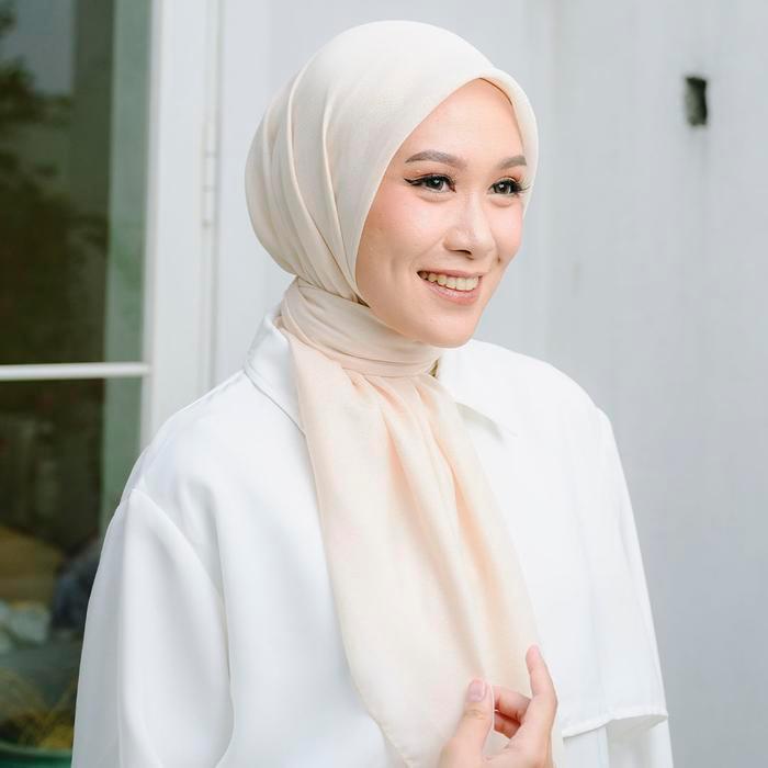 ORIGINAL Lozy Hijab - Voila Paris Square (Hijab Segiempat Bahan Paris Ultrafine) Muslim READY STOCK