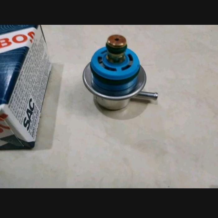 Fuel Pressure Regulator Mercy W124 W140 W202 W210 W220 E220 E320 Bosch Asli Parts