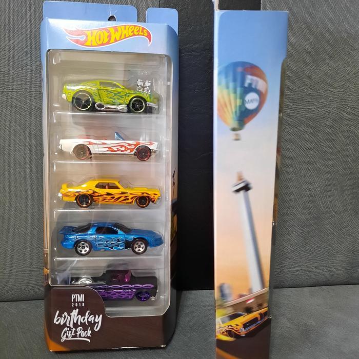 HOTWHEELS COLLECTOR BRITHDAY GIFT PTMI 2018 LIMITED EDITION