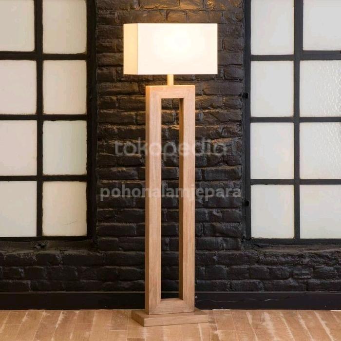 standing lamp kayu