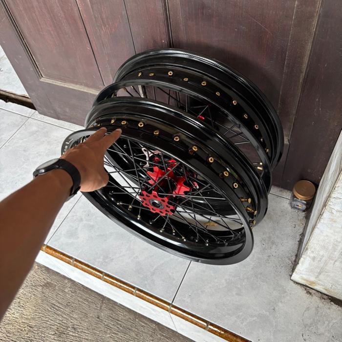 WHEELSET SUPERMOTO CRF ROSSI TROMOL SCARLET 300/350 TANPA BAN