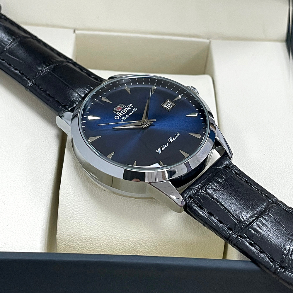 Orient Automatic Men's Watch Green Sunray Dial Black Leather Strap Water Resistant Classic Business