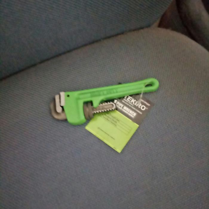 TEKIRO KUNCI PIPA 12 INCH