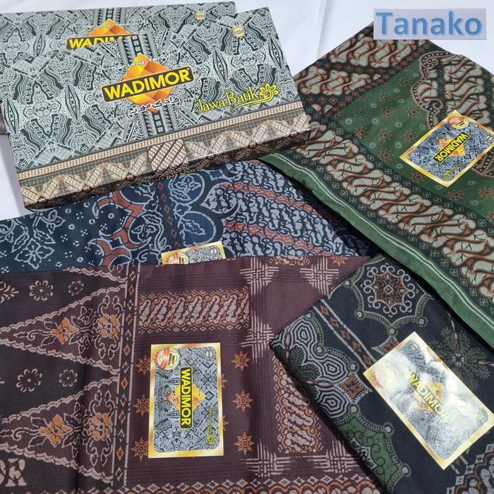 Kain Sarung Wadimor Jawa Batik Sarung Tenun motif Batik