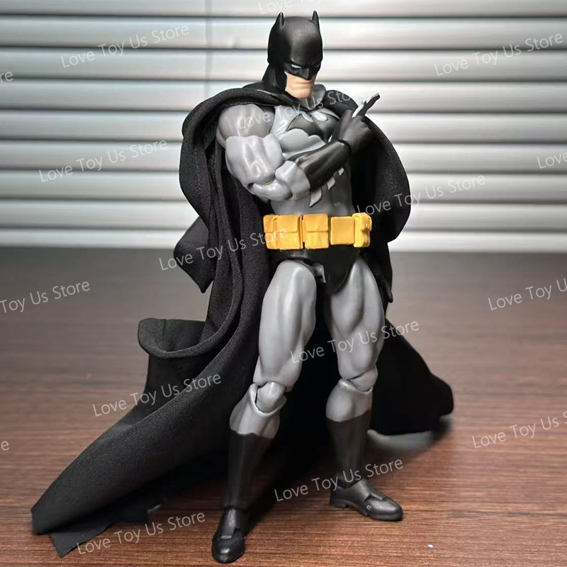 Original CT Toys Batman Figure Batman Mafex 126 Action Figure DC Justice League Hush Figurine The