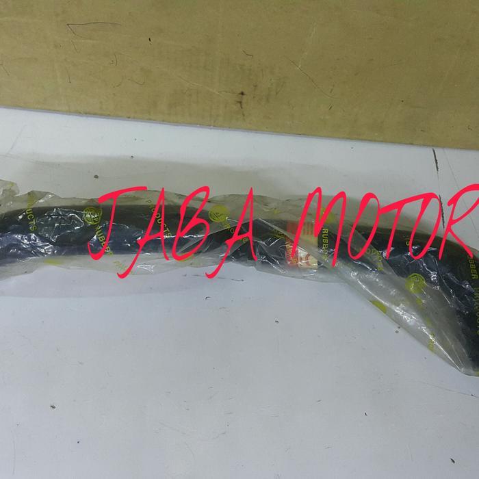 SELANG RADIATOR BAWAH STARLET KAPSUL