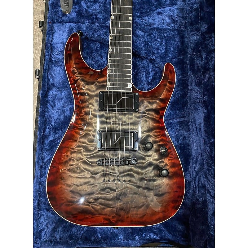 Mahoney Maple Body 0.5mm Qulited Maple Fixed Bridge Locking Turner Ebony Fingeboard Jumbo Stainless