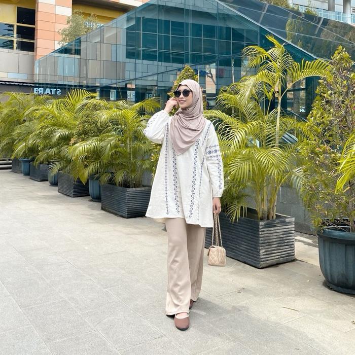 Laura Tunik Tunic Atasan Raya Lebaran Idul Fitri Ethnic Cantik Linen Muslim Panjang Wanita Katun