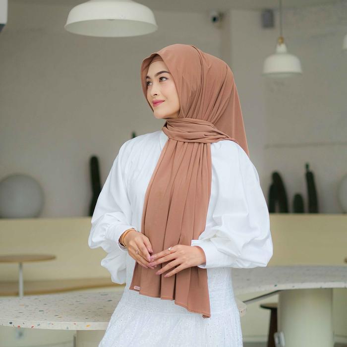 WINONAMODEST - HANNA INSTANT PASHMINA WITH SNAP BUTTON - PASHMINA PANJANG YANG DISERTAI INNER DENGAN