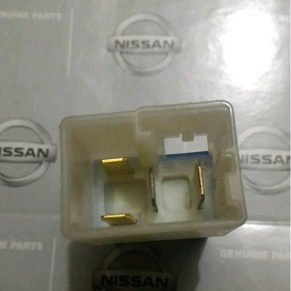Relay biru Nissan Miyamoto 100% original !