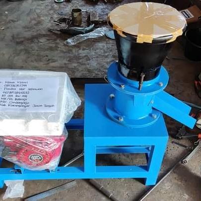 Mesin Pelet Vertikal