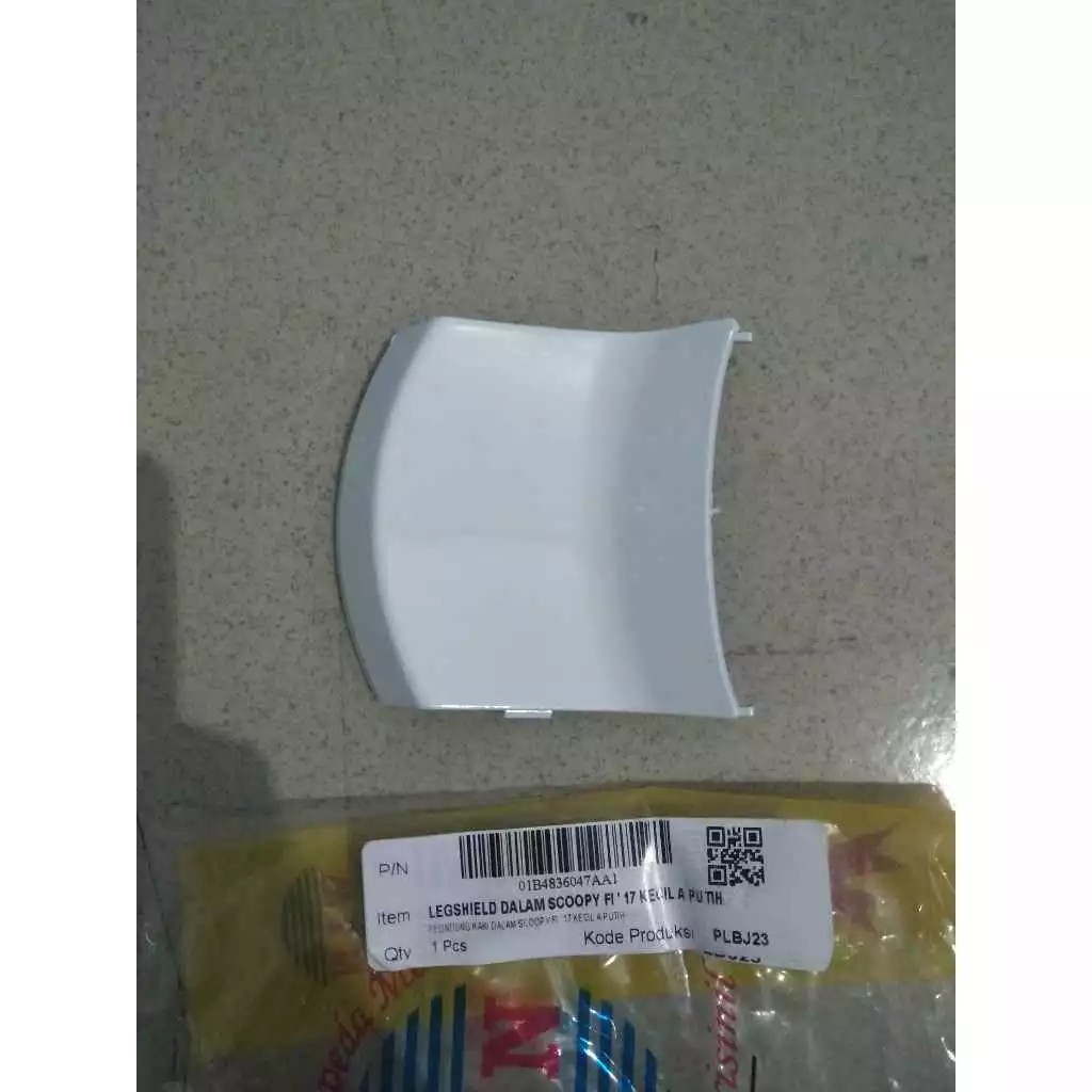 Legshield Dalam KECIL SCOOPY FI 2017 2018 2019 2020 PUTIH Original WIN / Legsil Legshield dalam