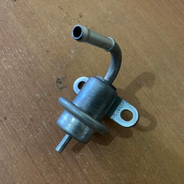 Fuel Pressure Regulator Injector Corona AT190 Absolute TOYOTA GENUINE