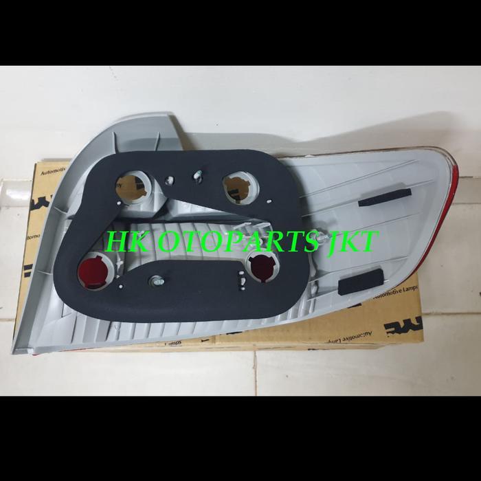 STOPLAMP MIKA LAMPU BELAKANG REM TOYOTA VIOS GEN1 2003 2004 2005 TYC