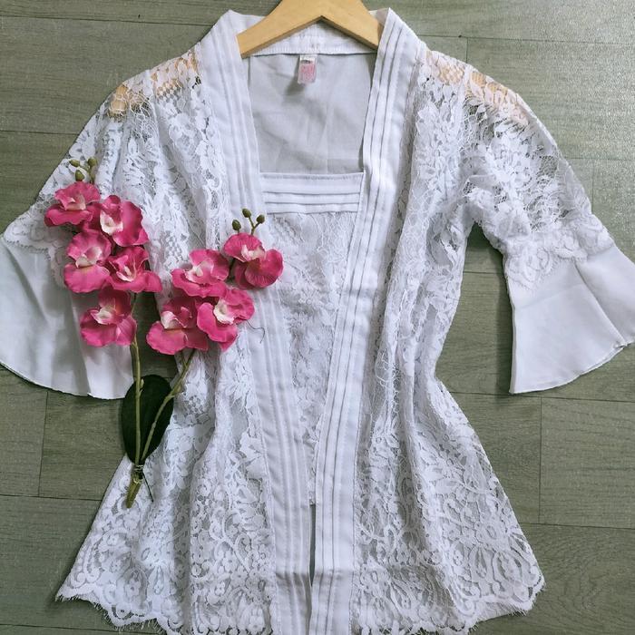 Kebaya Wiron Brokat Semi Prancis