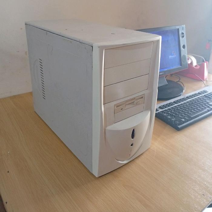 (PC-002) CPU Komputer Intel Dual Core 1.8 Ghz