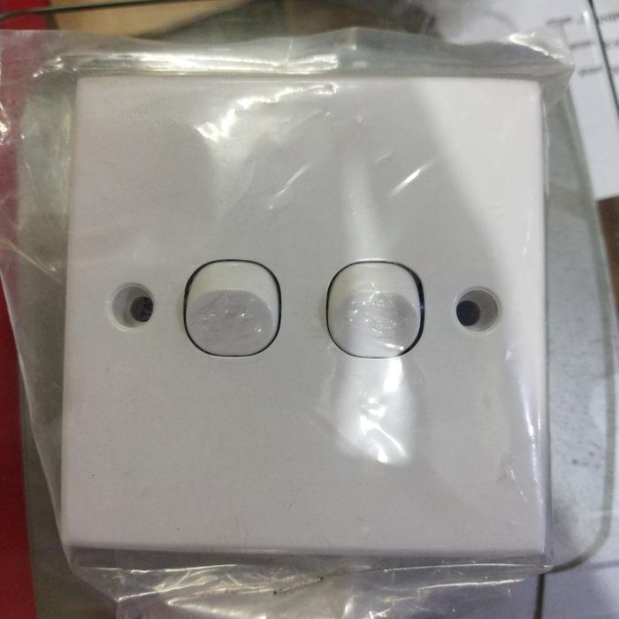 saklar seri double dobel Clipsal Schneider Classic