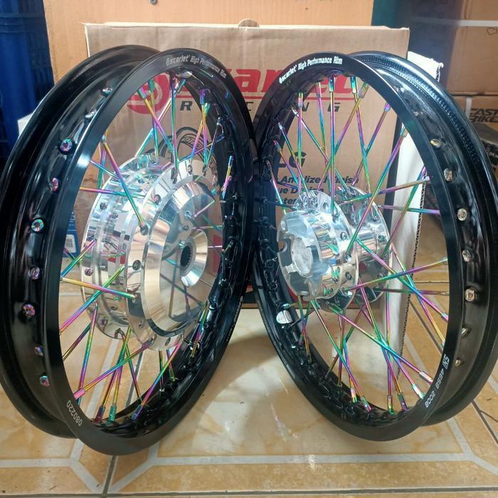 Velg Jari Jari Ring 14 Velg Scarlet Untuk Motor Vario 125 Vario 150 old - Hitam pelangi