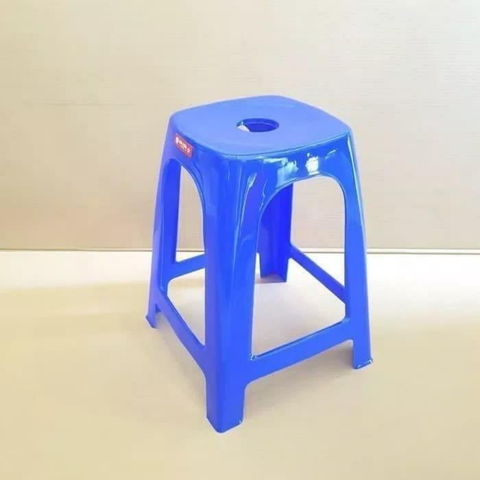 Kursi Bakso Lion Star/Bangku Bakso Lion star/kursi plastik