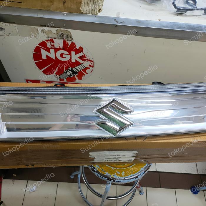Grill Atas Suzuki Karimun Wagon R Gs Asli Sgp