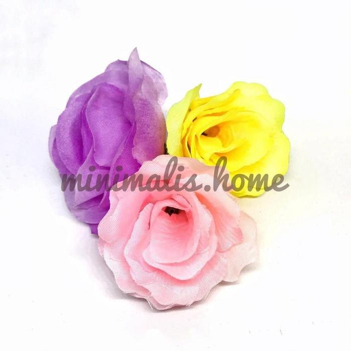 Kuntum Bunga Mawar Palsu Kelopak Rose Tangkai Plastik Artificial Minimalis Home Tanpa Pot