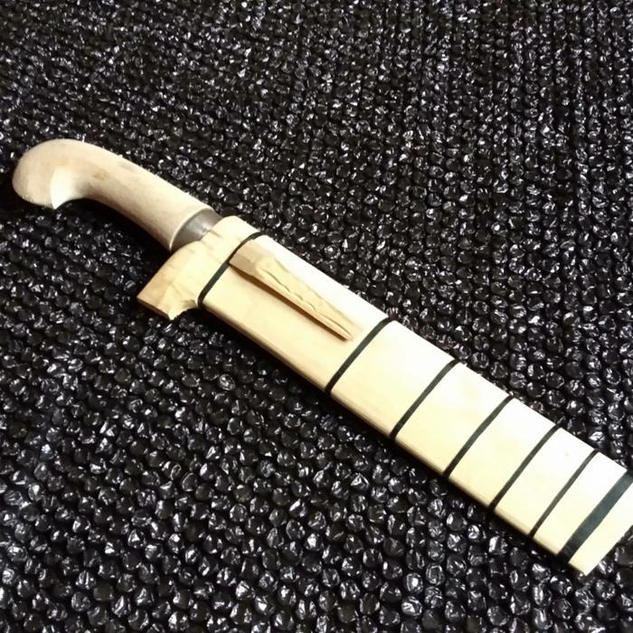 Promo Golok perkebunan tebas ranting bilah baja hitam sepuhan Banten 30cm