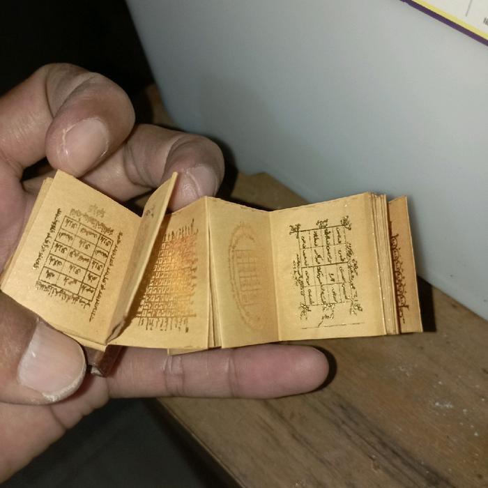 Kitab Andarun Lipat /Tinta W Emas Pasti Promo