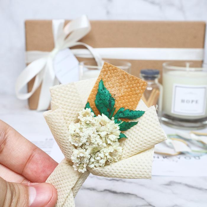 "New" GIFT SET LILIN AROMA TERAPI SCENTED CANDLE AROMATERAPI / LILIN AROMA TERAPI / LILIN AROMA