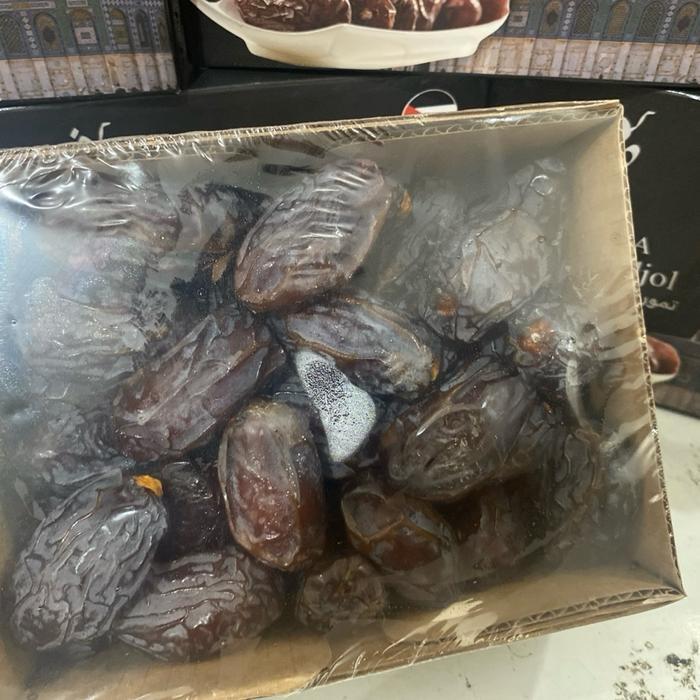 Kurma Medjool Syam Jumbo 1Kg  Kurma Medjool Palestina Buah Besar