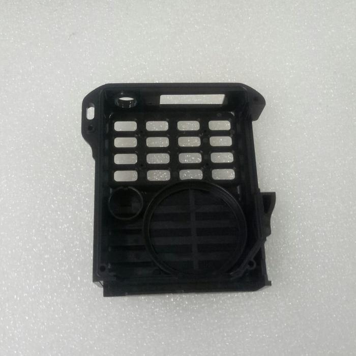 COVER DEPAN ICOM V68