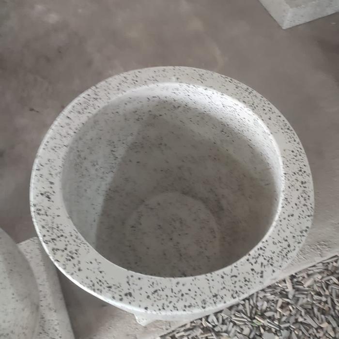 Bak Mandi / Gentong Teraso Minimalis