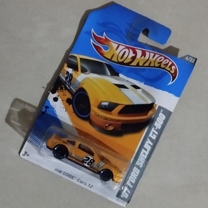 HOTWHEELS 07 FORD SHELBY GT500