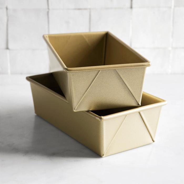 Williams Sonoma Goldtouch Nonstick Cake Pan, loyang kue