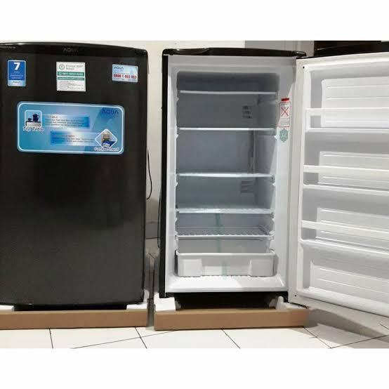 AQUA AQF-S4(S) Kulkas Freezer Asi Berdiri 4 Rak AQF-S4 SANYO AQFS4