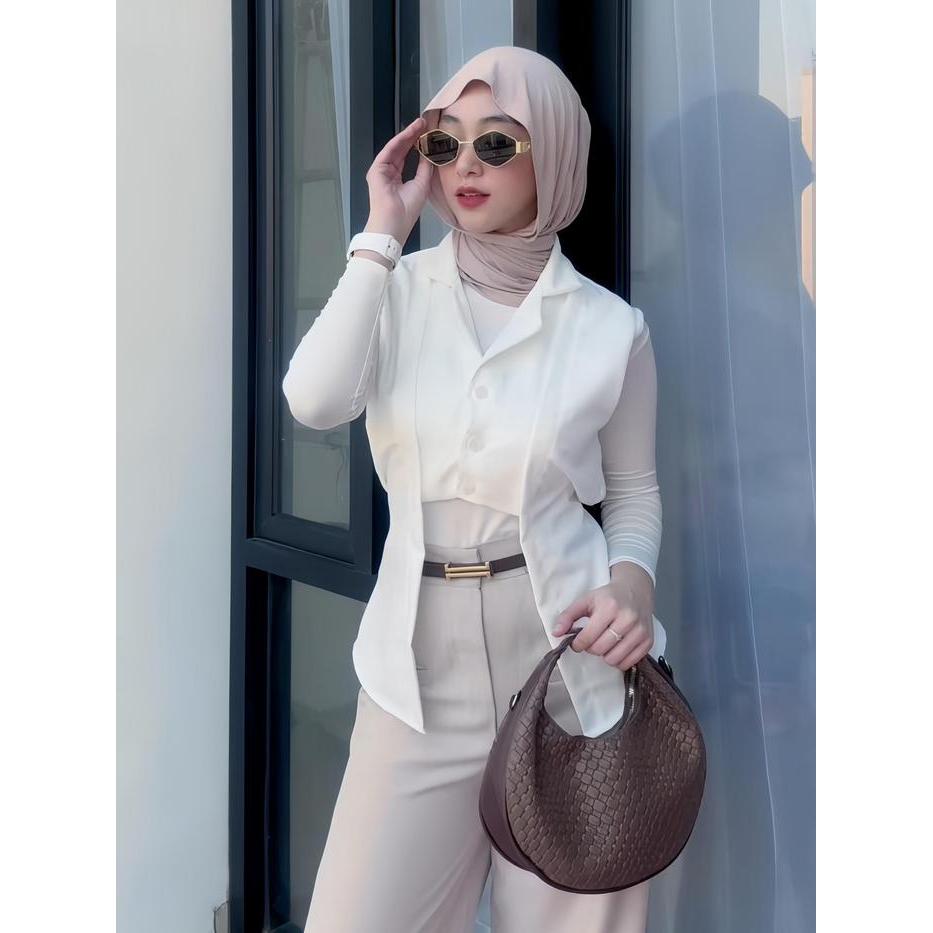 Pola Wear Mecca Vest Rompi Atasan Wanita Polos Korean Style Top Outer Premium Simple Hitam Panjang