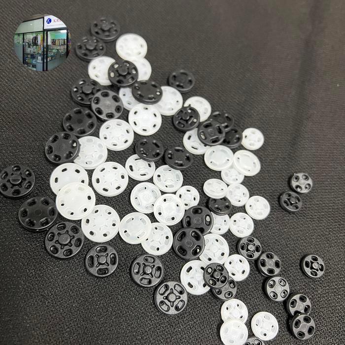 kancing jepret cetek plastik KAM 12pasang