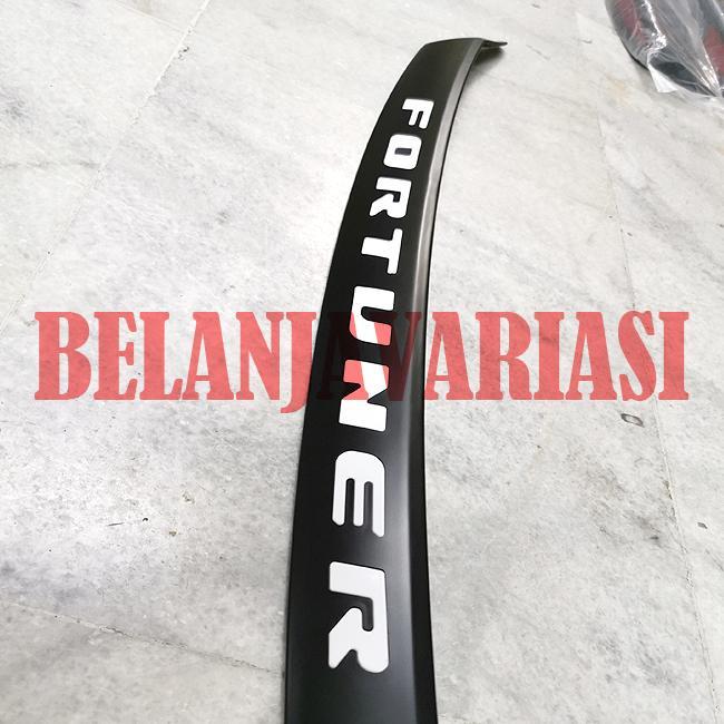 Terbaik Lis Kap Mesin Fortuner 2016- Hitam Terlaris
