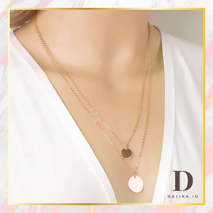 Kalung Rantai 2 Layer Koin Bandul Sequin / Payet Emas Retro untuk Wanita