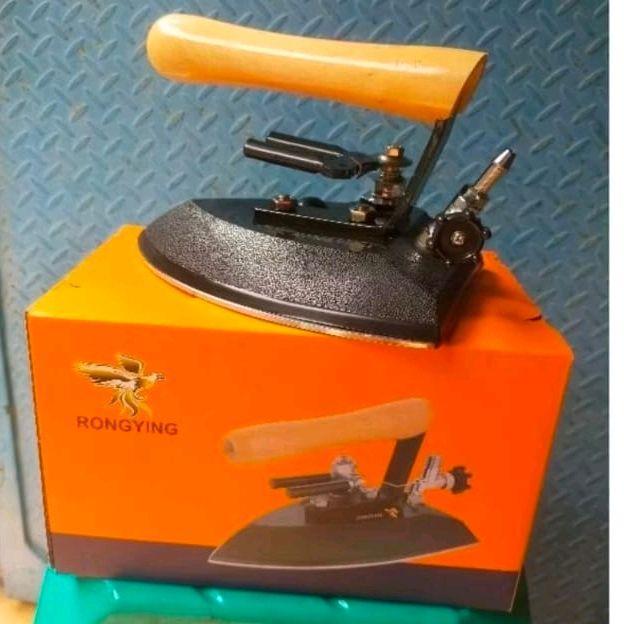 Setrika Uap /Gosokan Uap Loundry