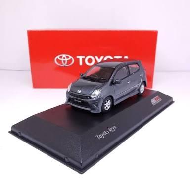 DIECAST MINIATUR MOBIL TOYOTA AGYA / PAPER BOX ORIGINAL AUTO2000