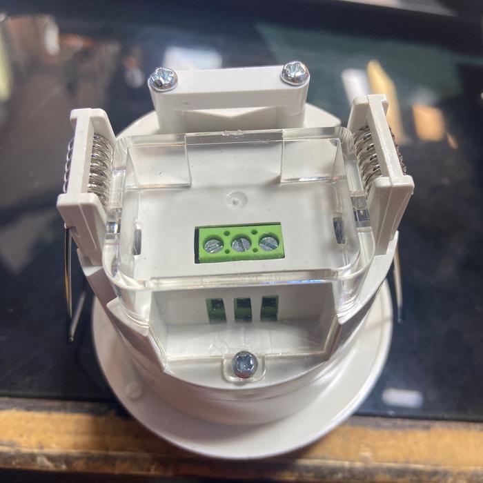 SENSOR MOTION DETECTOR GERAK MANUSIA INFRARED PIR MOTION SENSOR INBOW