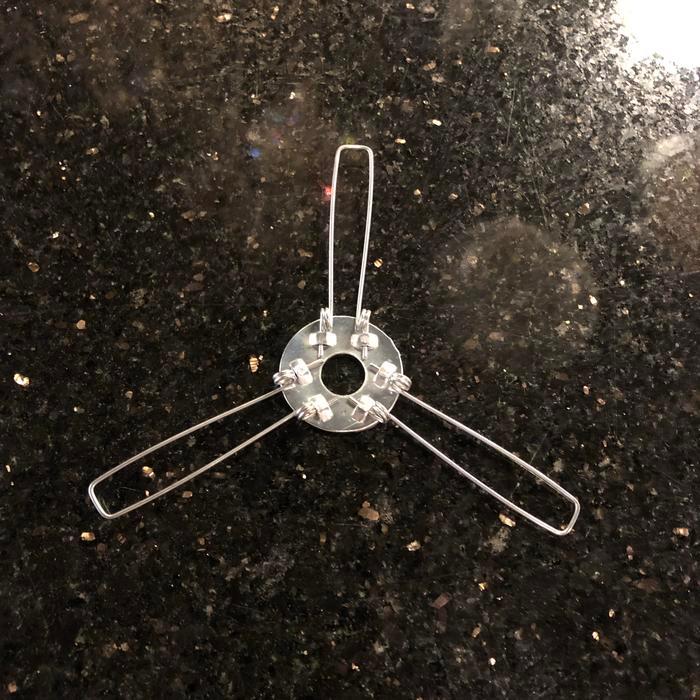 Jepitan Semprong Kaca Lampu Hias