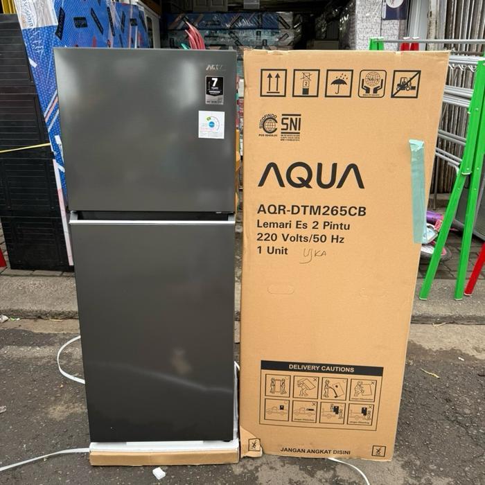 kulkas 2 Pintu merek AQUA