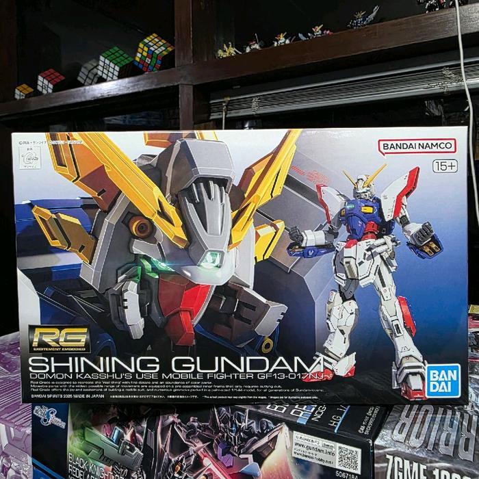 RG SHINING GUNDAM BANDAI Toys