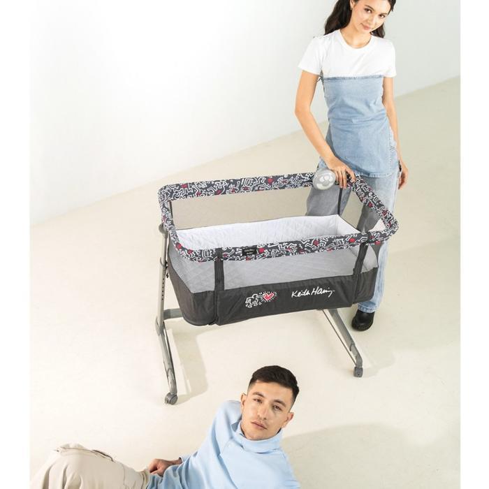 Cocolatte x Keith Haring Bravada KH Side Bed - Tempat Tidur Anak Bayi
