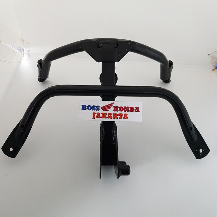 Sparepart Cbr 150R Old Karbu : 64221-Kpp-930 Tanduk Rusa Atau Bracket Lampu Depan Cbr 150 R Old